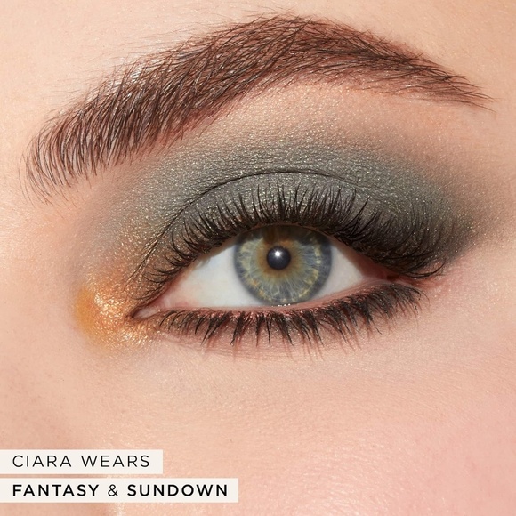 Tarte- Maneater After Dark Eyeshadow Palette - Picture 3 of 9